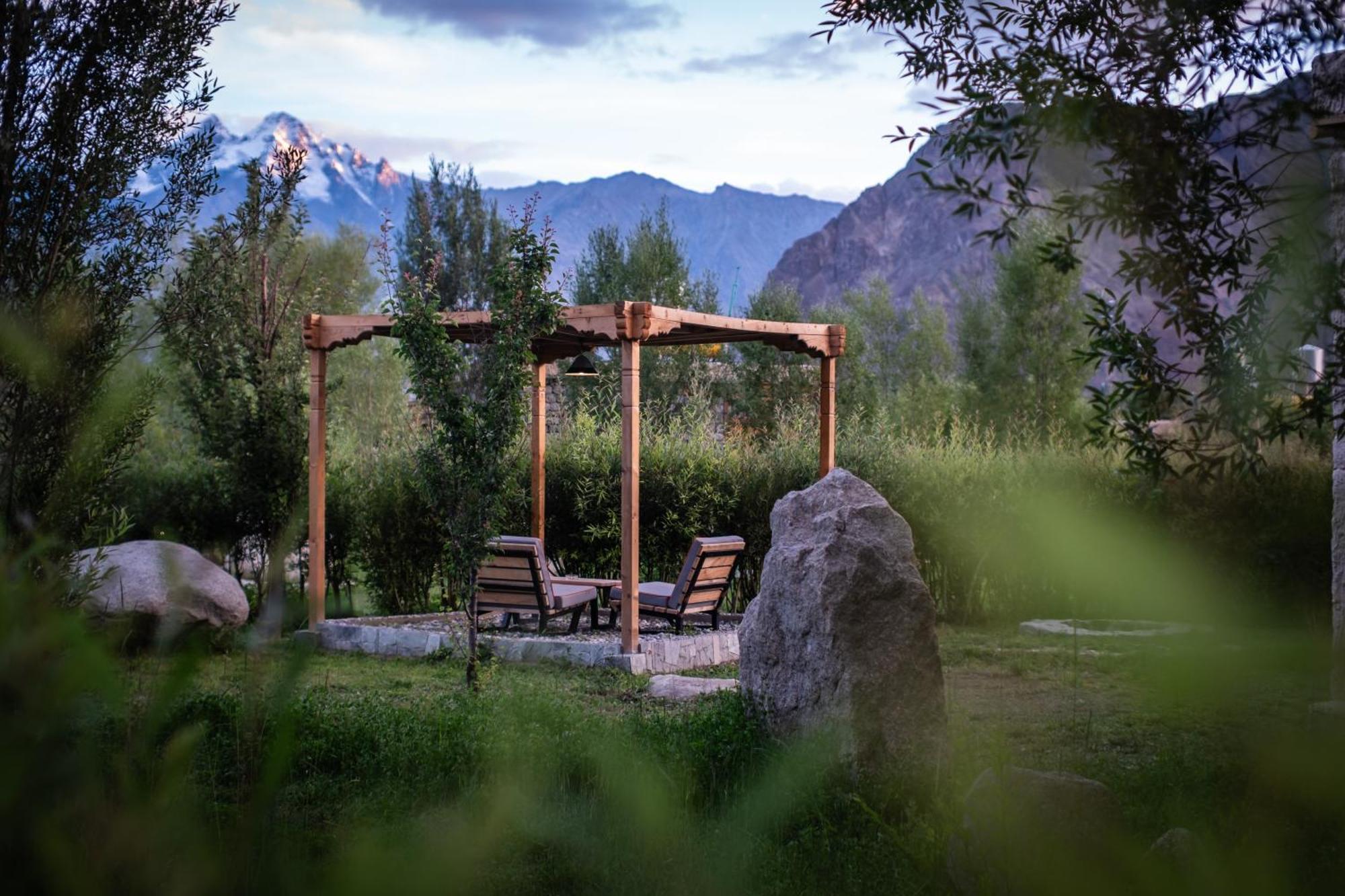 Lchang Nang Retreat-The House Of Trees-Nubra Valley Hotel Sumur Eksteriør billede